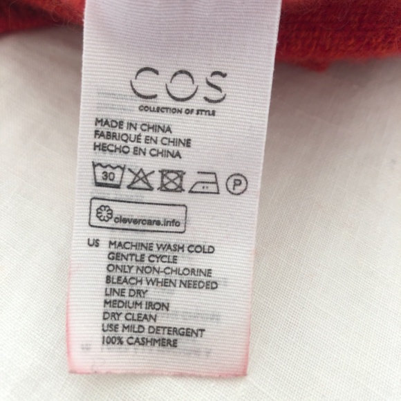 SOLD - COS 100% cashmere sweater - Picture 6 of 6